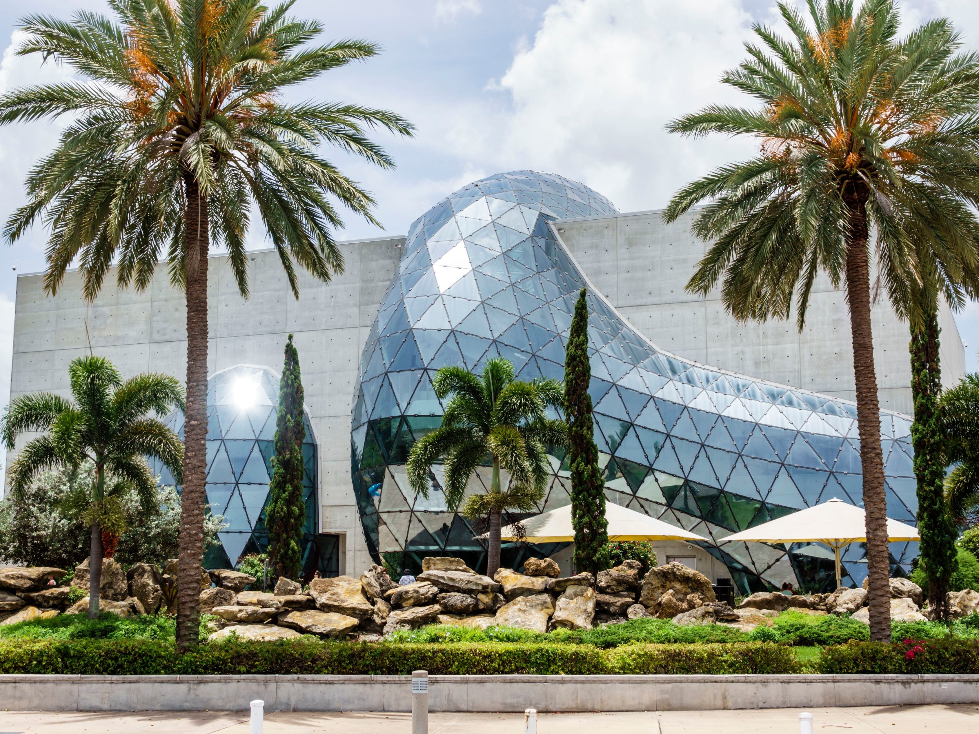 The coolest building in every US state, from historic landmarks to ...