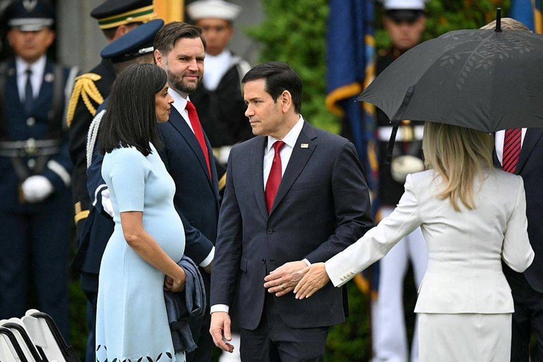 Usha Vance shows off baby bump during King Charles visit