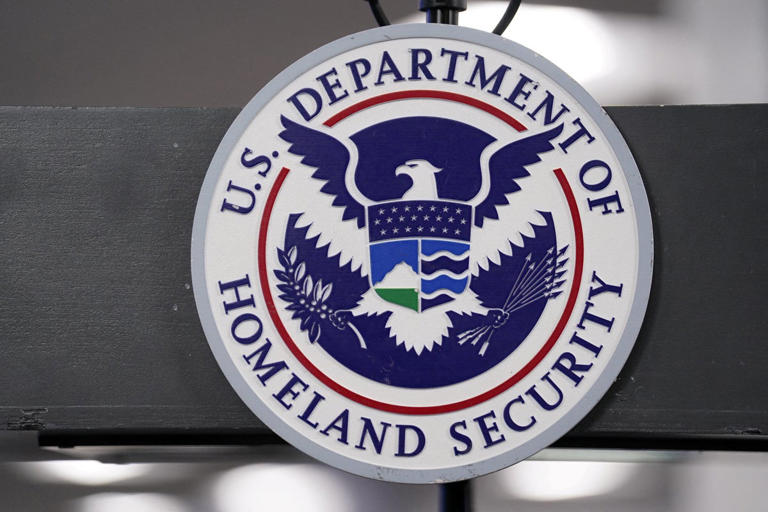 House ends DHS shutdown to pay TSA workers and other staffers
