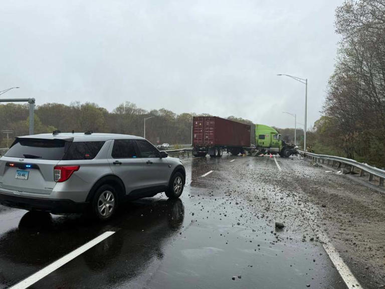 I-95 South reopens after tractor-trailer crash