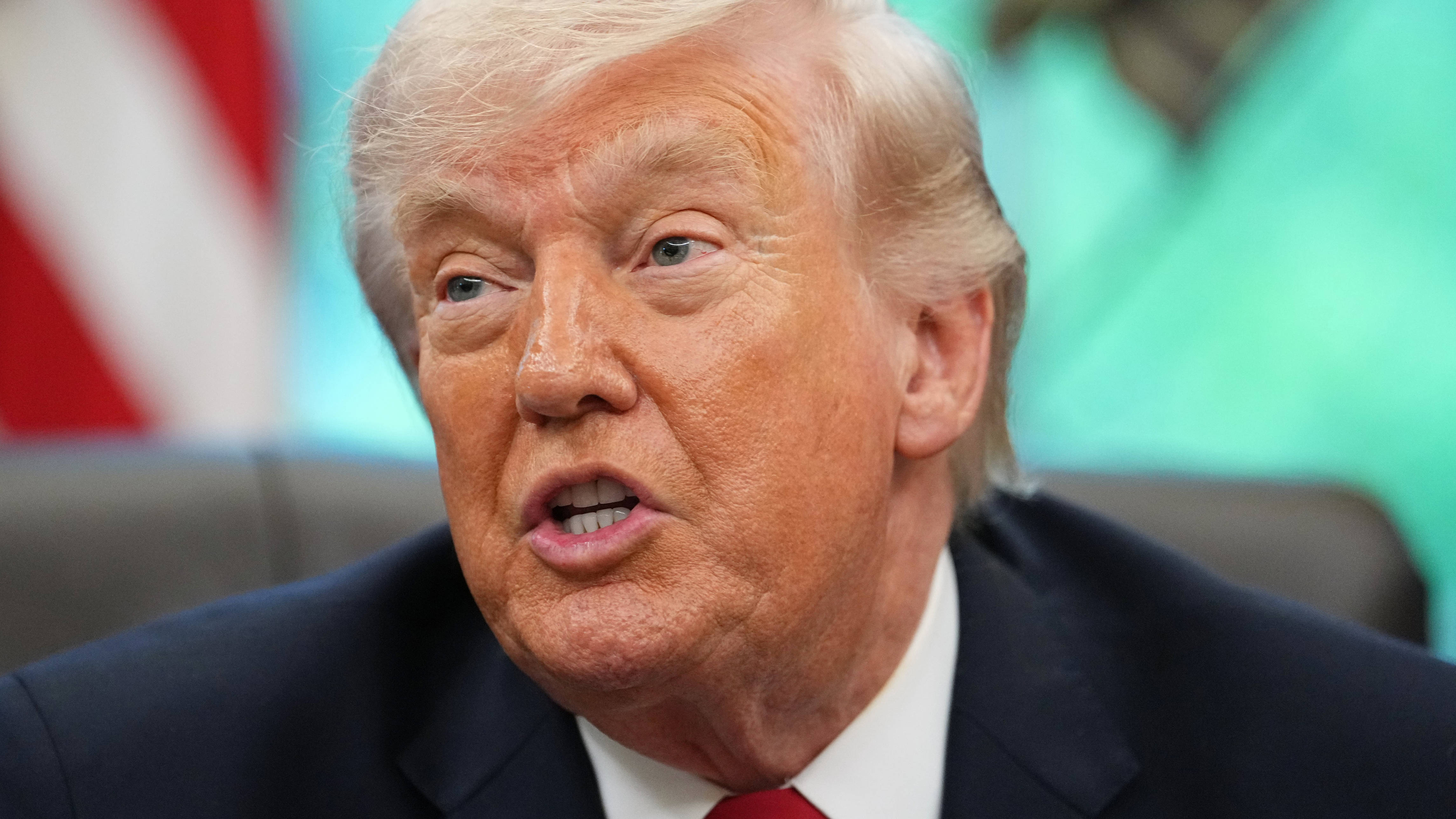 Man accused of trying to kill Donald Trump makes brief court appearance