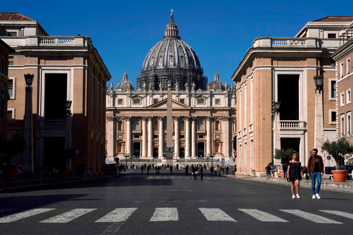 Vatican court deadline passes for prosecutors to deposit all evidence ...