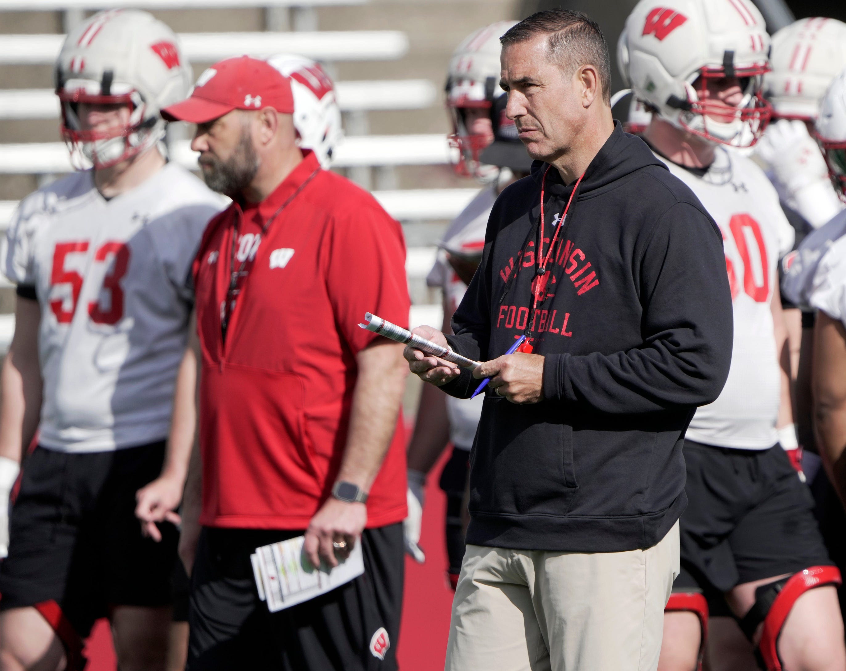 Wisconsin secures 11th commitment from three-star defensive lineman