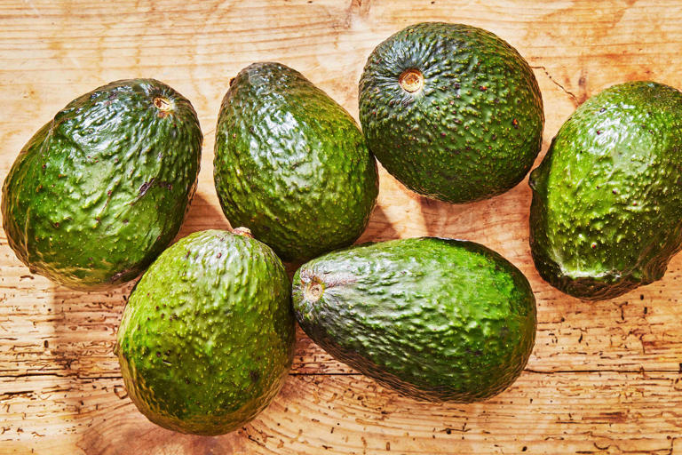 Can you eat unripe avocado? Here’s what to know