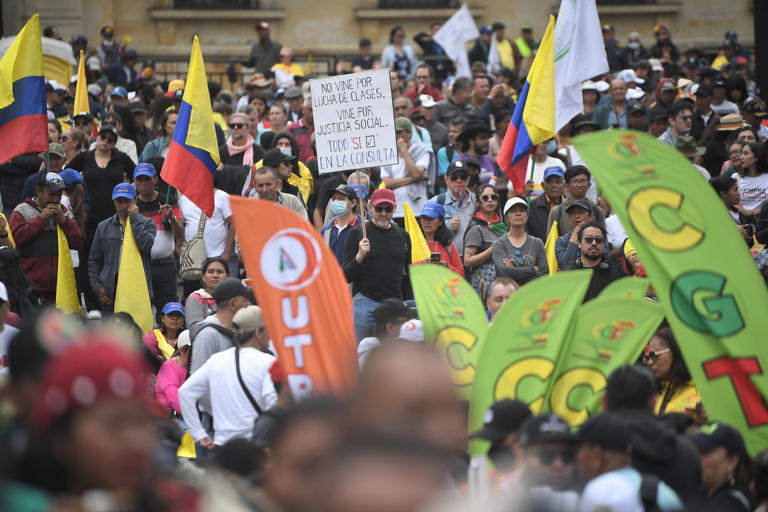 Marchas del 1 de mayo en Bogotá: horarios, puntos de encuentro y claves ...