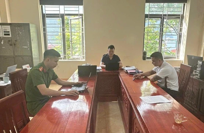 Bị đánh nhập viện vì bình luận xúc phạm vợ người khác trên Facebook