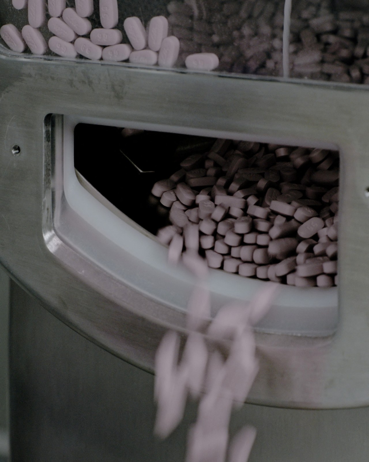 Eli Lilly shares jump 10% as Mounjaro, Zepbound fuel massive growth
