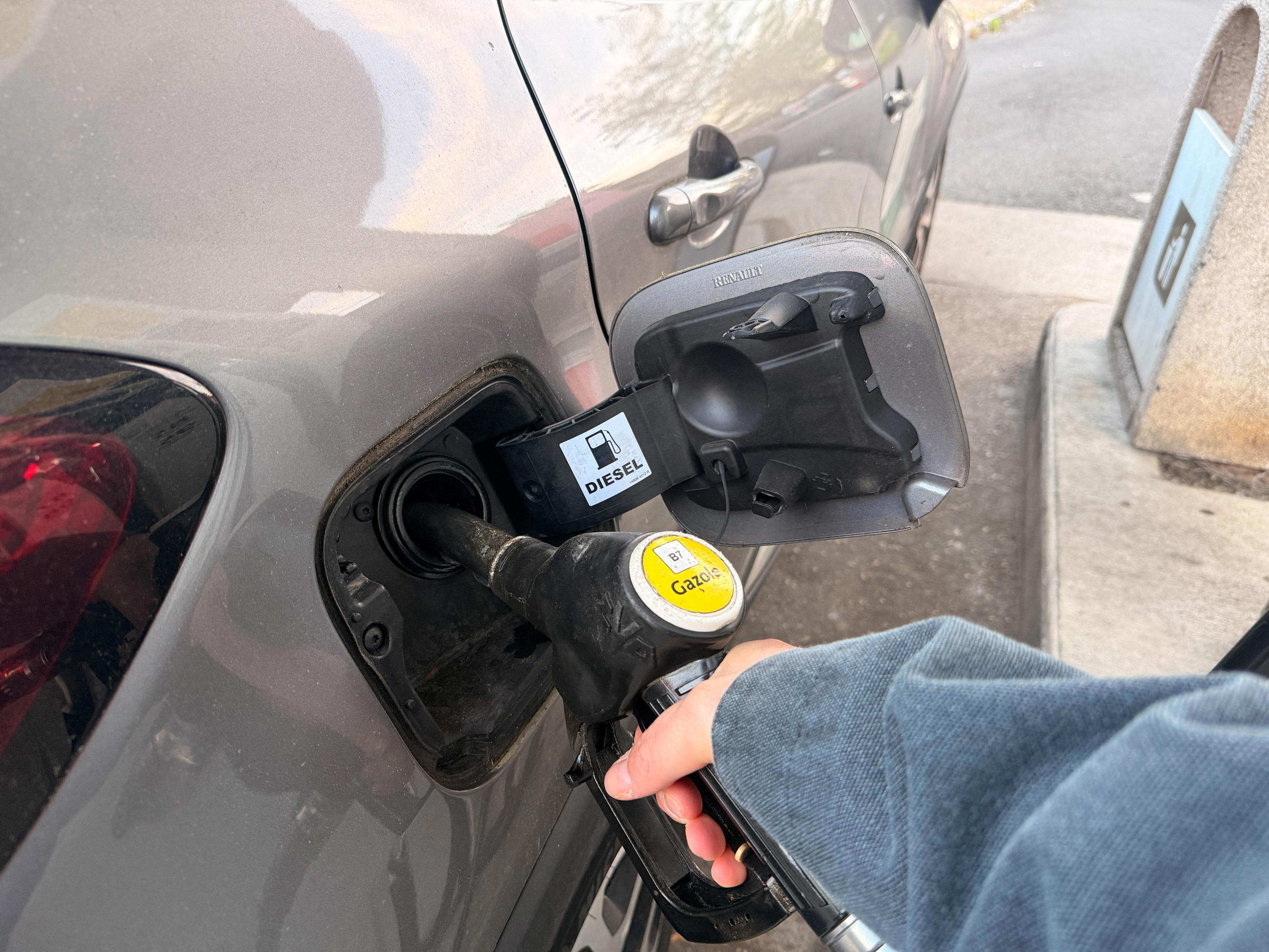 $6 gas hits San Diego County—new savings trick?