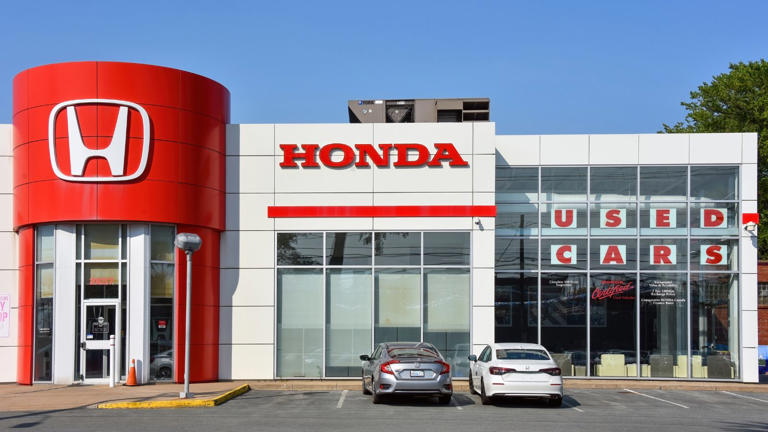 Honda reportedly fast-tracks next-generation CR-V hybrid as automaker ...