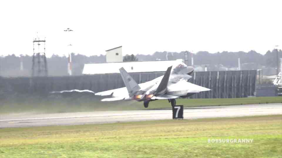 Watch a massive F-22 Raptor formation launch toward the Middle East