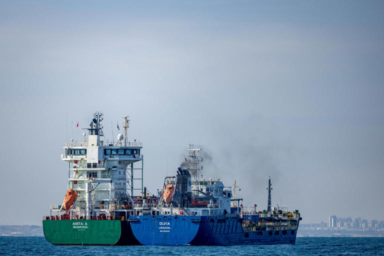 US ships 6,500 tons of munitions, equipment to Israel in 24 hours