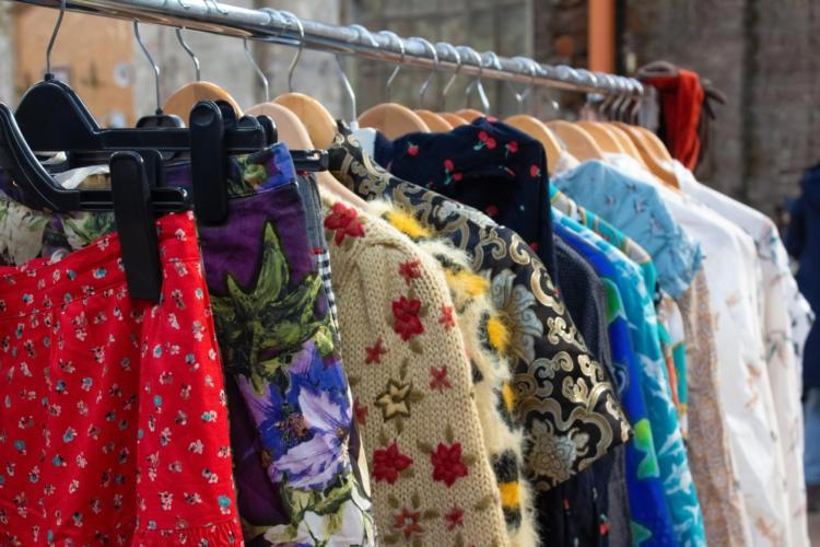 Vous avez du mal à trouver des vêtements vintage de seconde main de ...