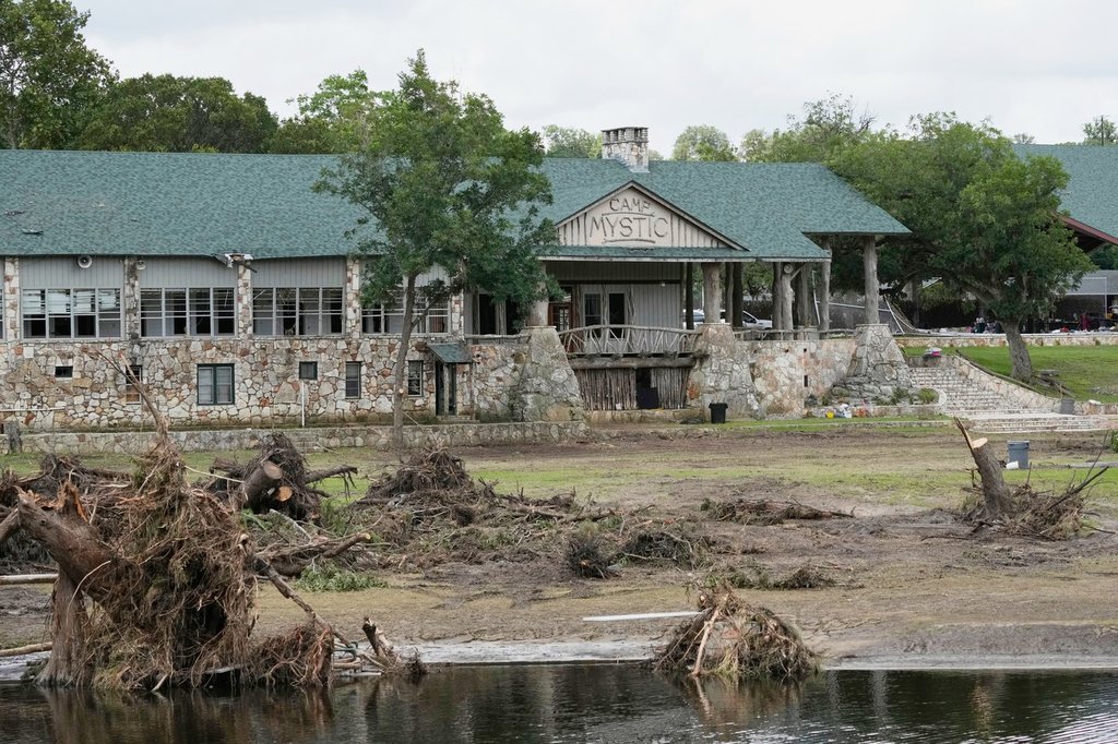 Camp Mystic, site of deadly Texas flood, withdraws application to reopen