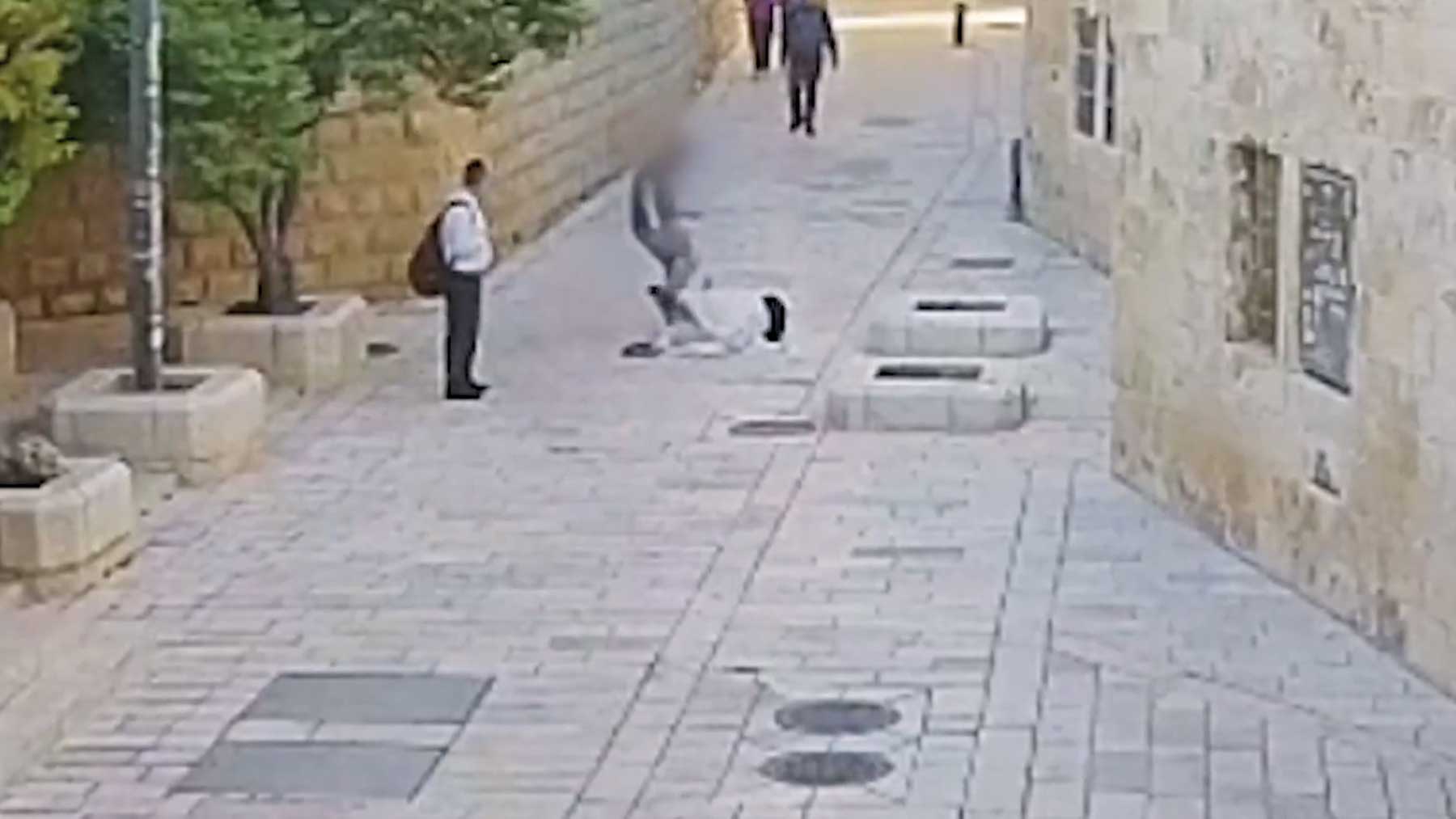 Brutal agresión a una monja francesa cerca de la Tumba de David en ...