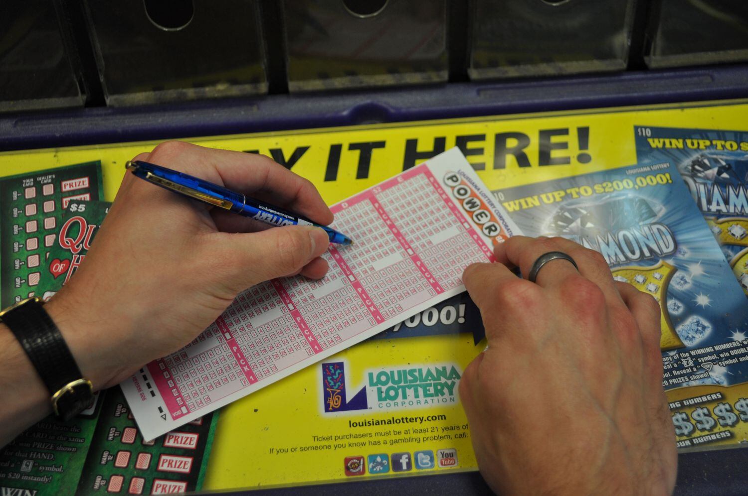 11 Louisiana Powerball players become millionaires in one drawing