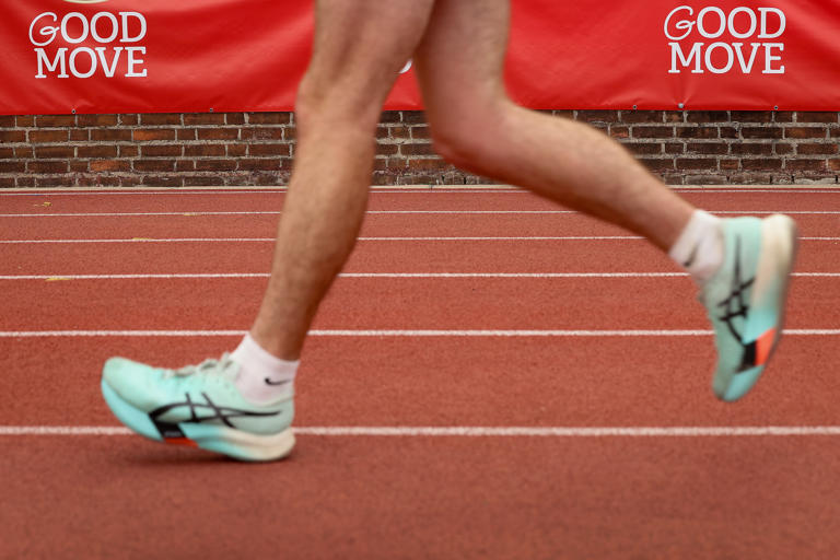 Racewalking gains ground at Penn Relays