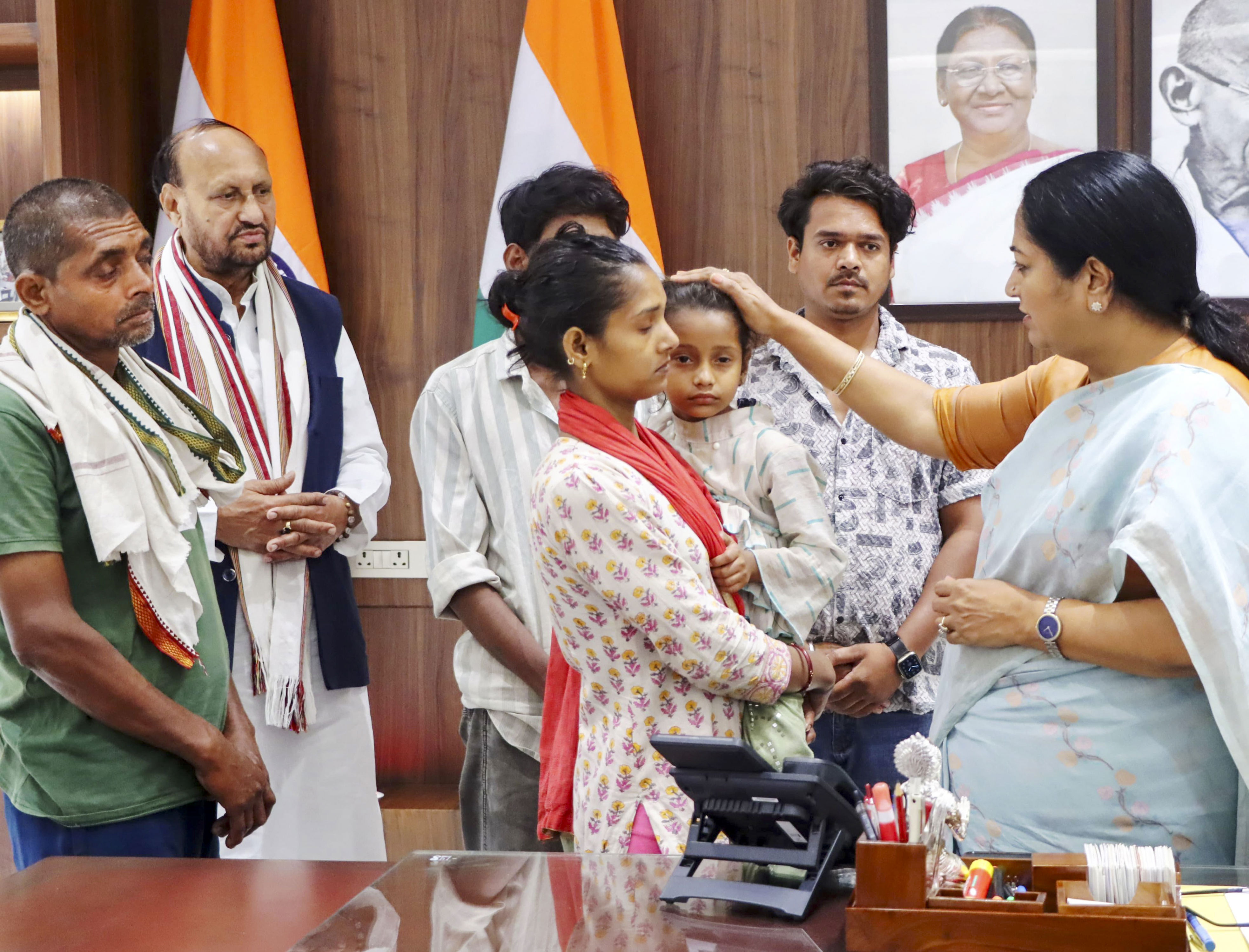 Delhi CM meets family of youth shot dead by cop, assures justice