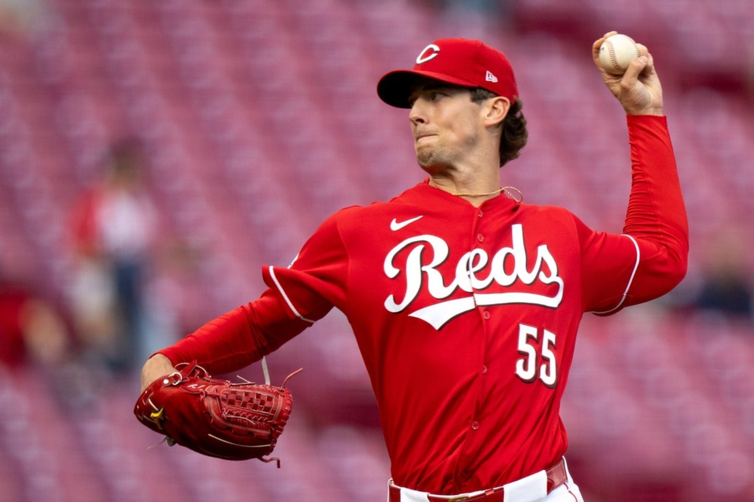 Reds place LHP Brandon Williamson (shoulder) on 15-day injured list