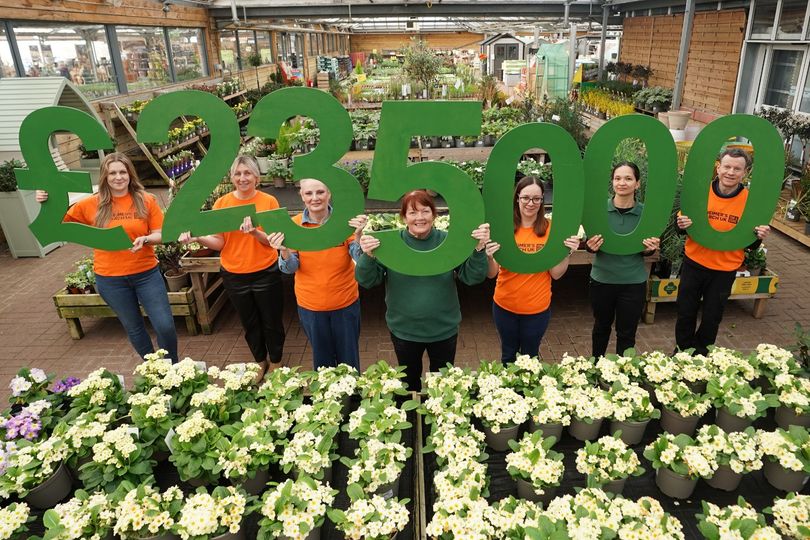 Sandyholm store gives £2005 towards £235k Dobbies’ Alzheimer’s Research ...