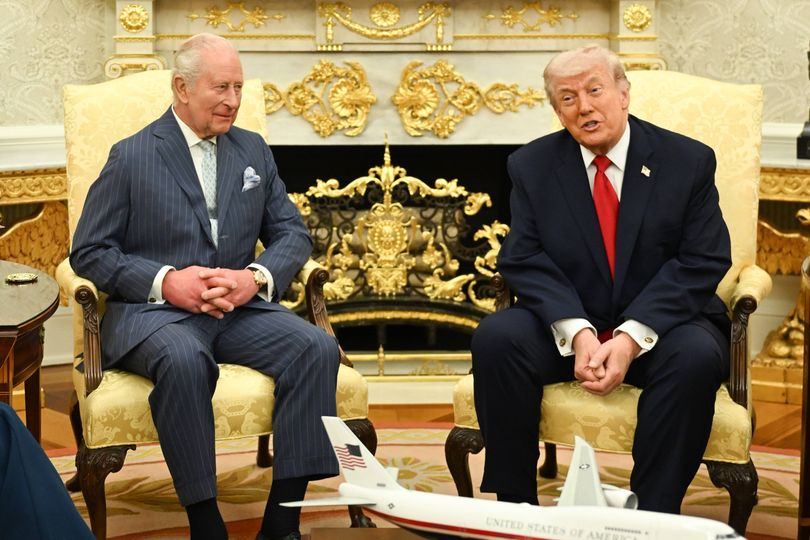 King Charles state visit photos show 'tacky' Oval Office transformation ...