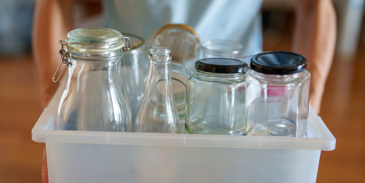Organizing Pros Swear By Reverse Decluttering