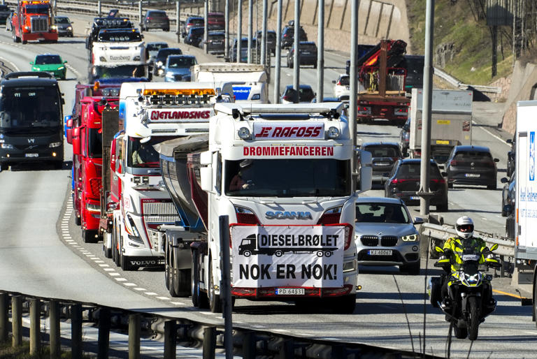 Aksjonister fra dieselbrølet på vei til Oslo for å demonstrere mot høye drivstoffavgifter i begynnelsen av april. Foto: Terje Pedersen / NTB