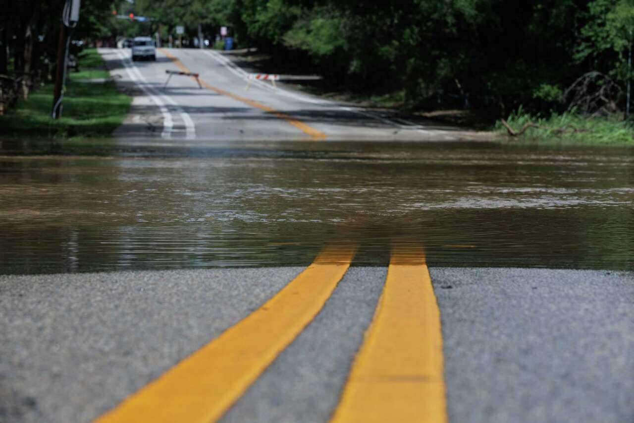 Flash flood risk shutters 40 streets. See San Antonio road closures here