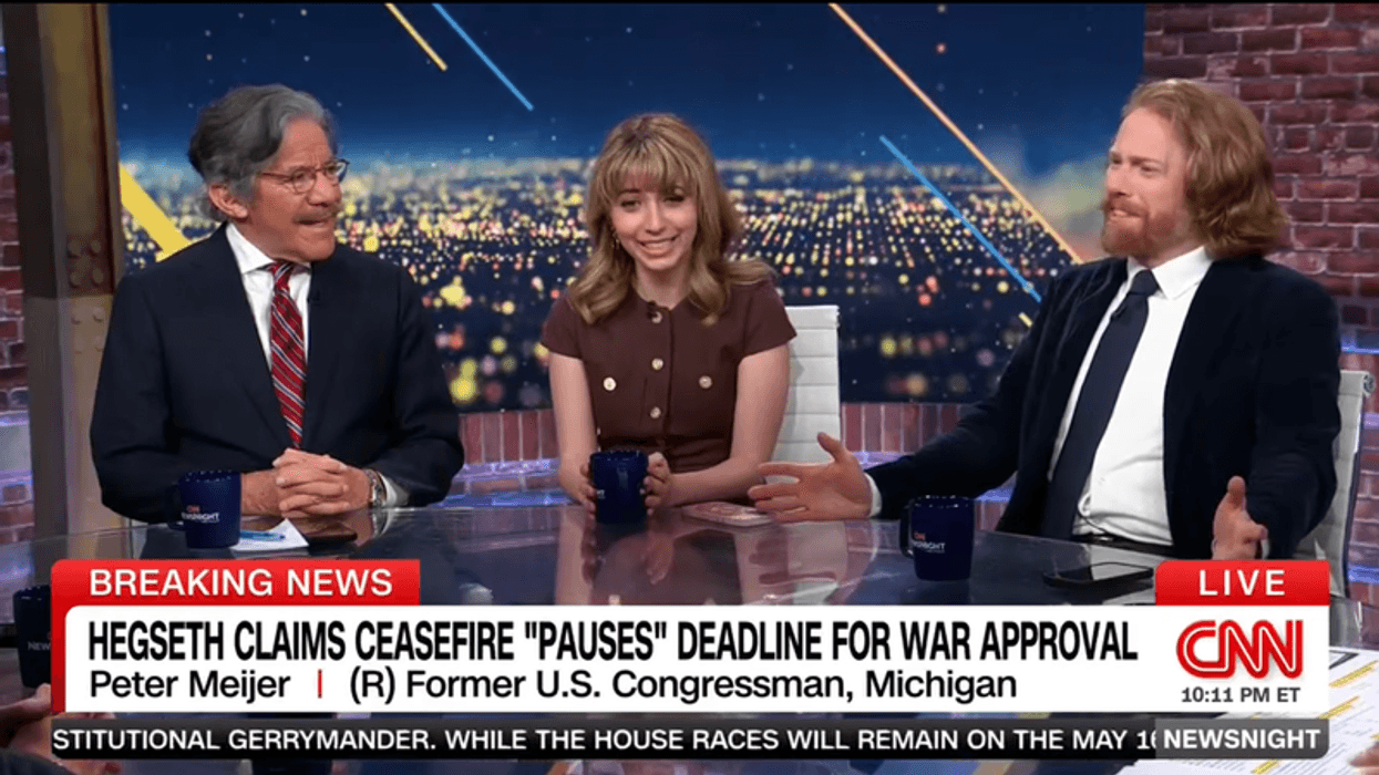 Analysts bust out laughing at Trump's 'bird law' war