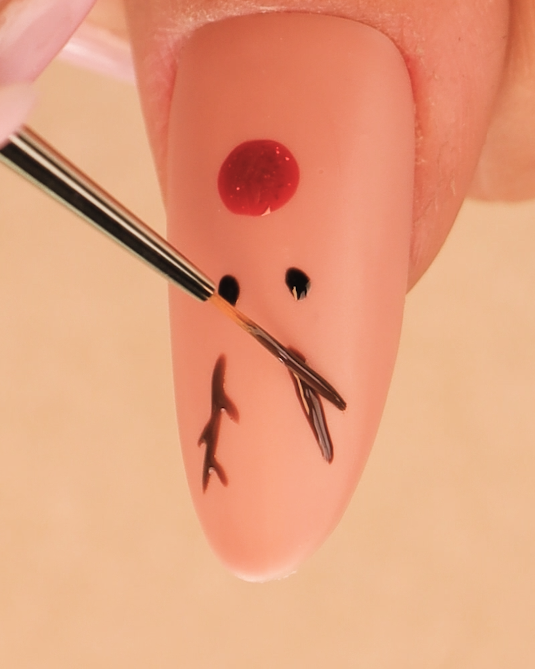 Rudolph the reindeer would approve these nails💅🦌