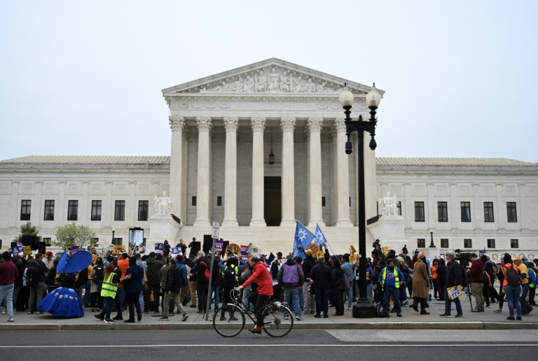 'Uncharted': US court ruling shakes up battle for Congress