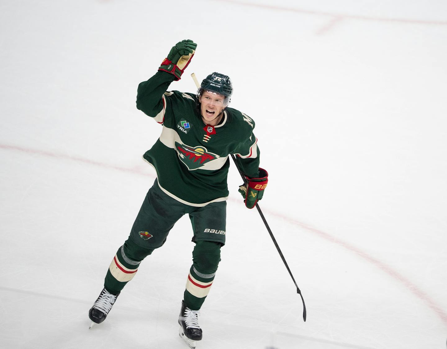 Live from Game 6: Wild eliminate Stars with 5-2 victory, advance to ...