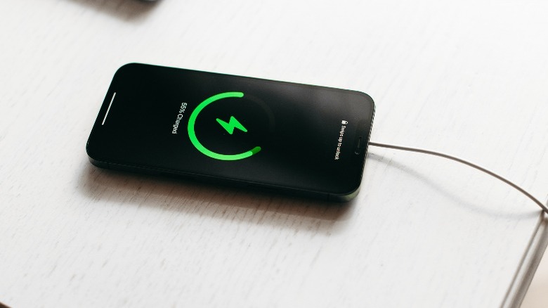 6 of the most useful iOS shortcuts to use on iPhone
