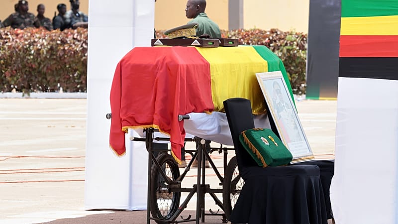 Mali : l'engagement du général Sadio Camara salué