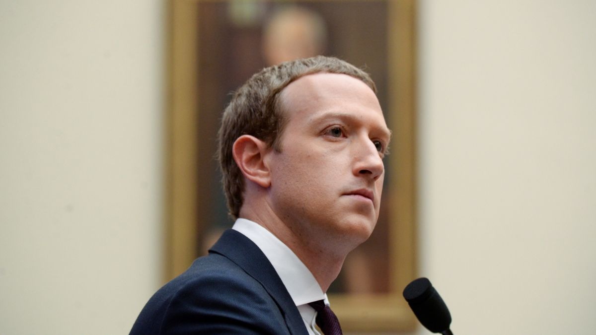 Mark Zuckerberg explains why Meta is tracking its employees at work ...