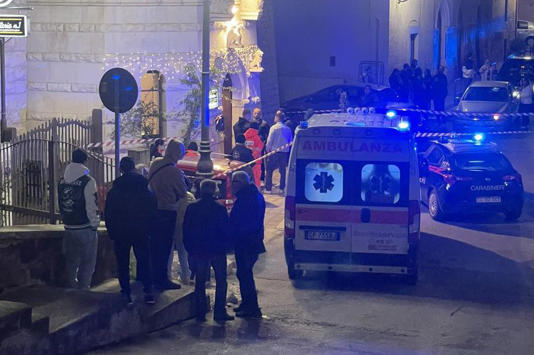 Tourists were enjoying a meal at the Spaghetteria n.1 restaurant in Bisceglie when bullets started flying