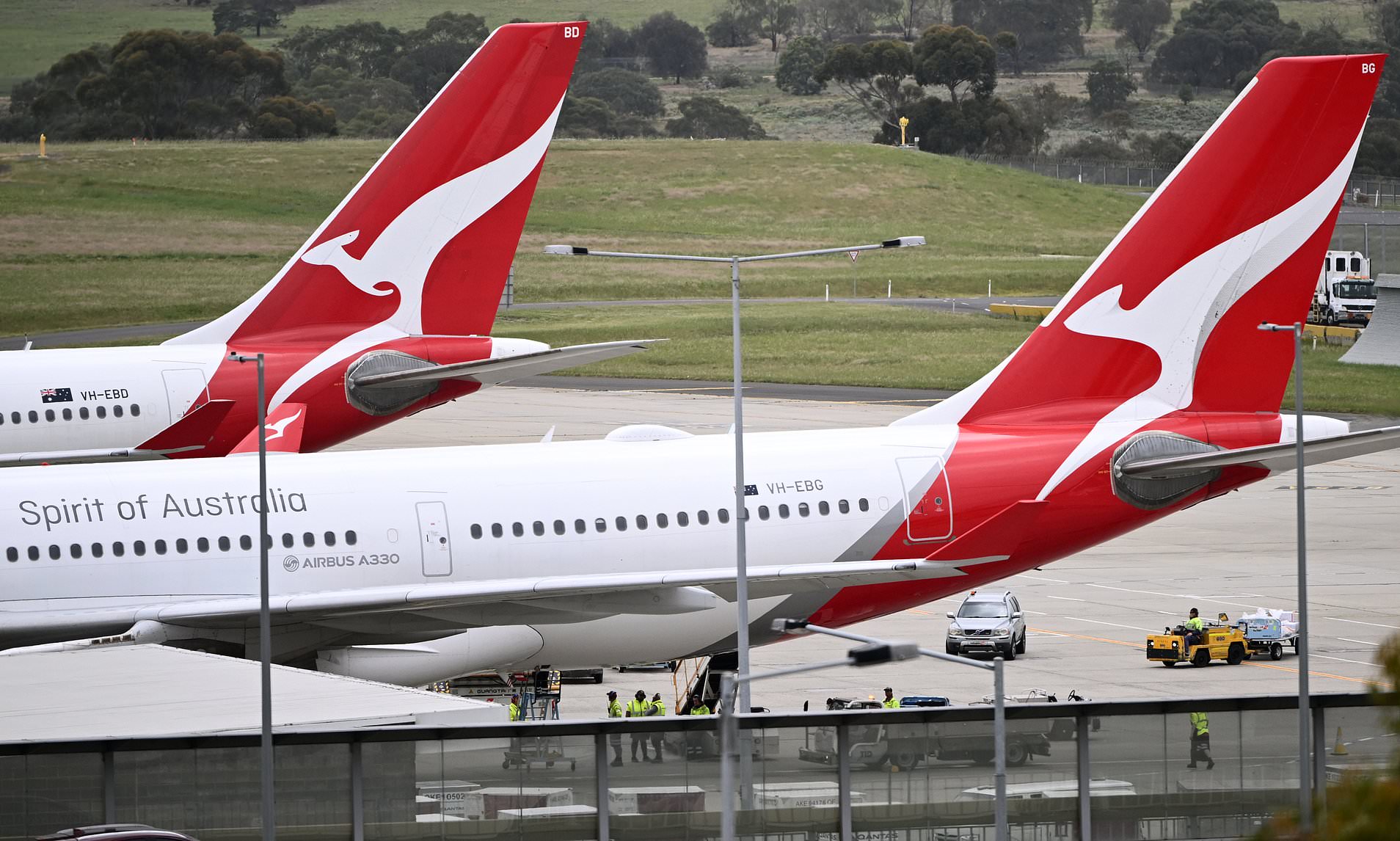 Qantas and Jetstar reduce more Aussie flights amid soaring fuel costs ...