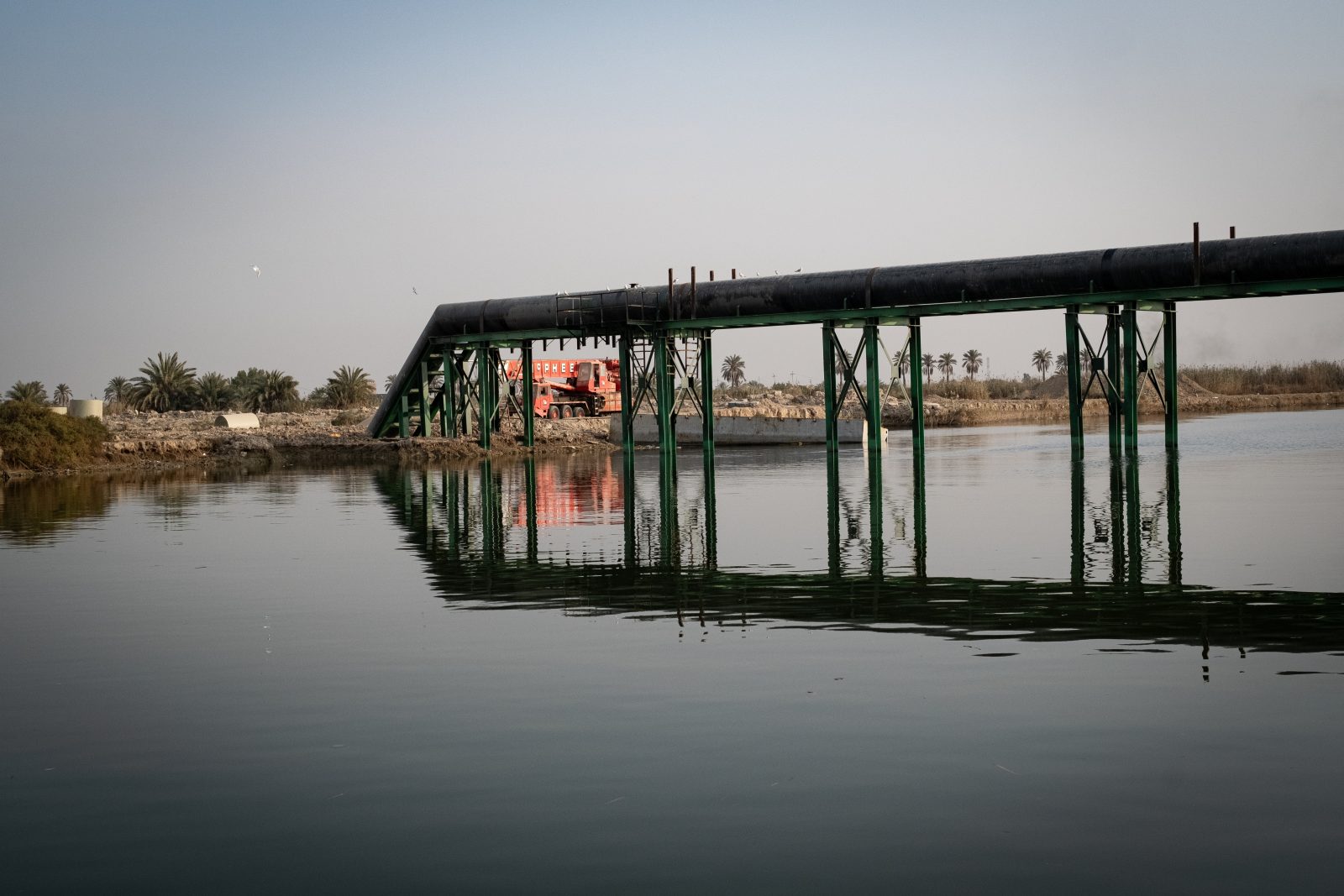 Big tech is moving data out of the Gulf through Iraqi oil pipelines