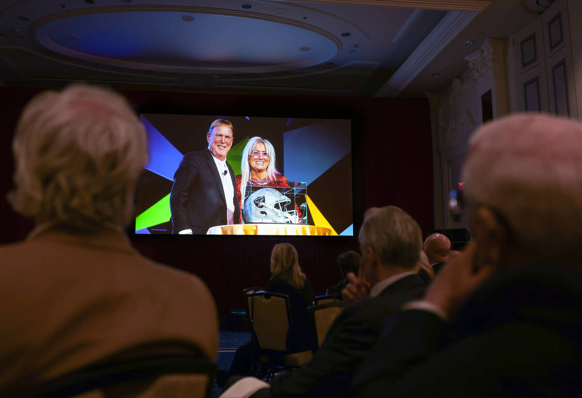 Adelson, Davis inducted into Nevada Business Hall of Fame