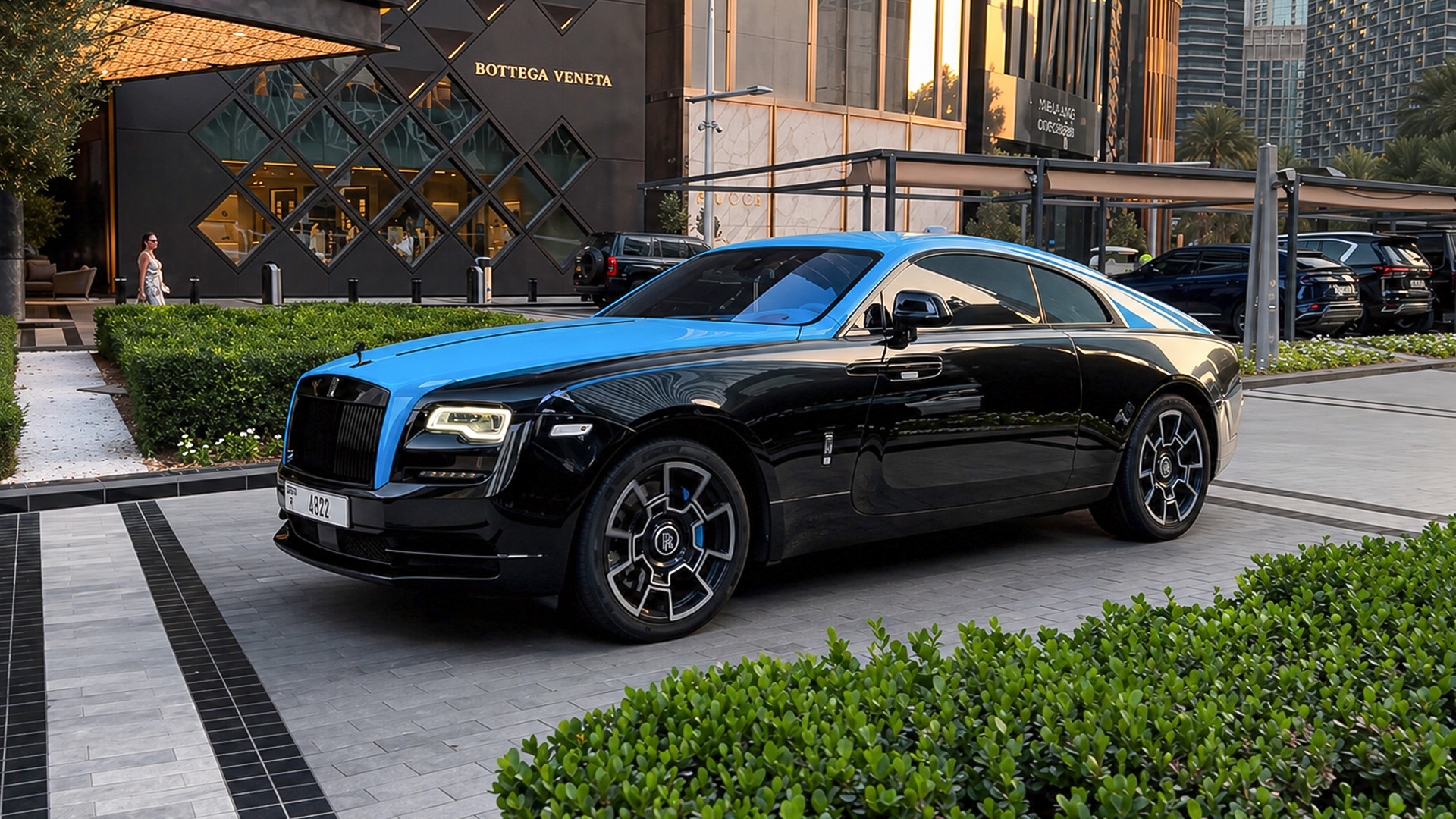 Miljardair trekt de aandacht met Rolls-Royce Wraith in Dubai