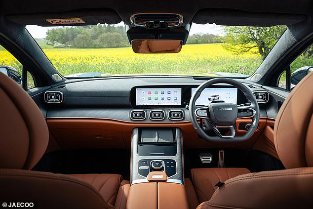 The 'Temu Range Rover' that seats seven: We drive the new £45k Jaecoo 8 ...