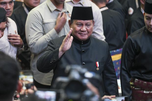 Prabowo sebut RI kehilangan Rp 15.400 T gara-gara praktik curang under ...