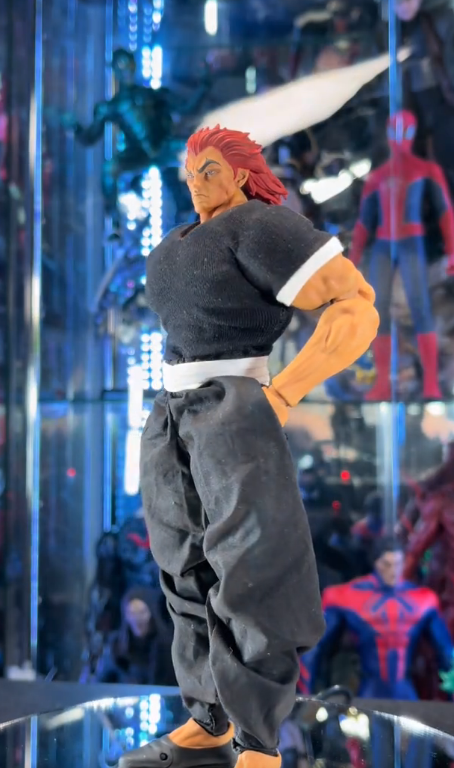 Yujiro Hanma action figure ASMR unboxing experience