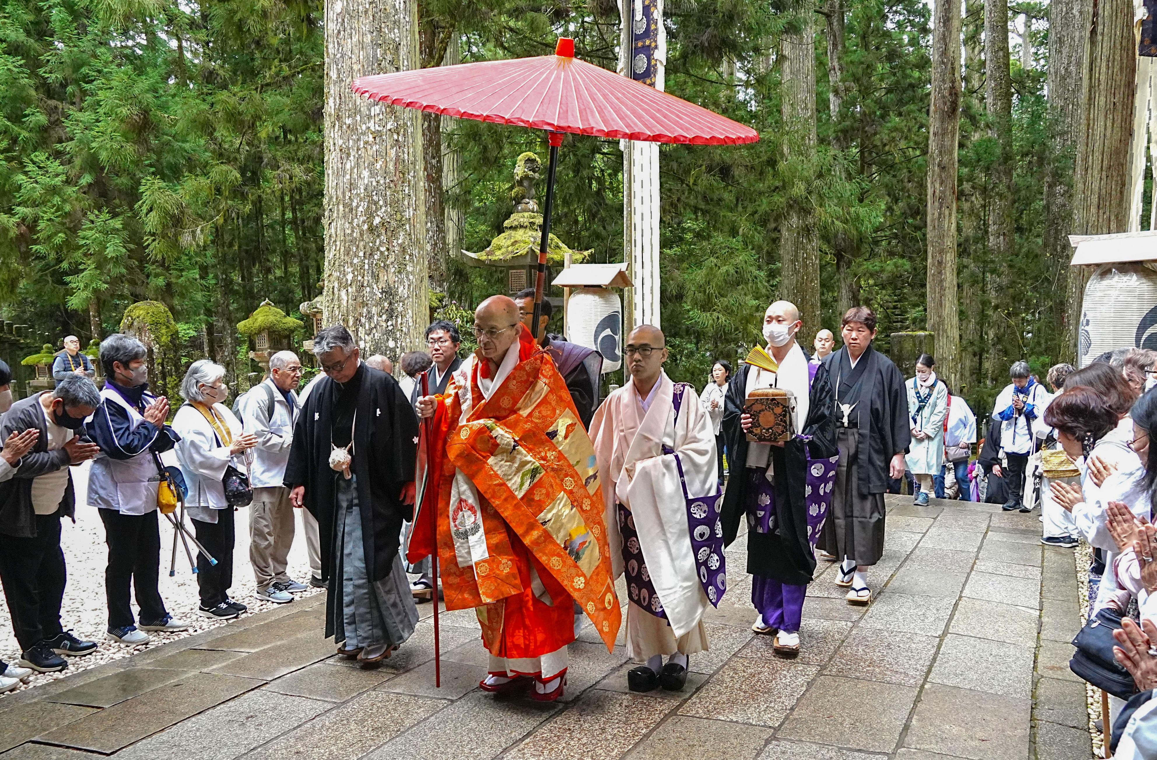 空海の功績しのび、命日に法会 和歌山、高野山金剛峯寺