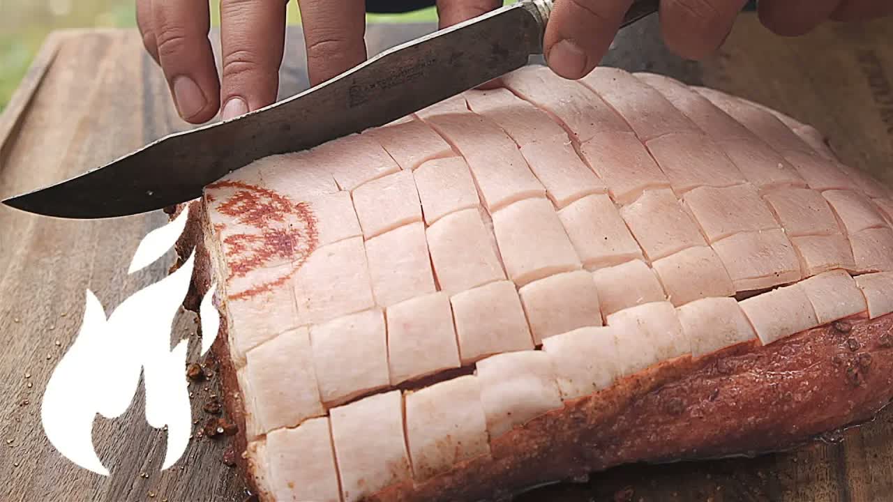 Unusual and wild cooking: Roast pork cooked in a beer pool