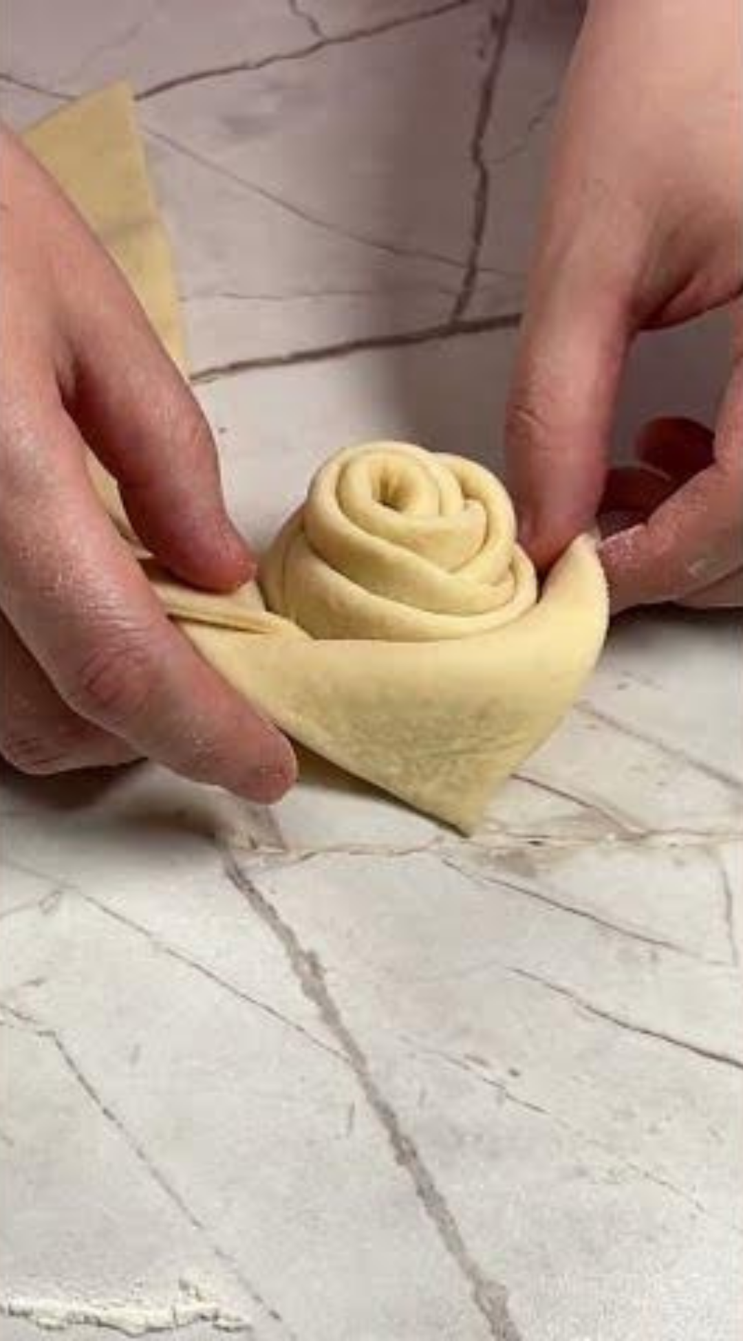 Stunning bread shaping ideas that look like bakery art