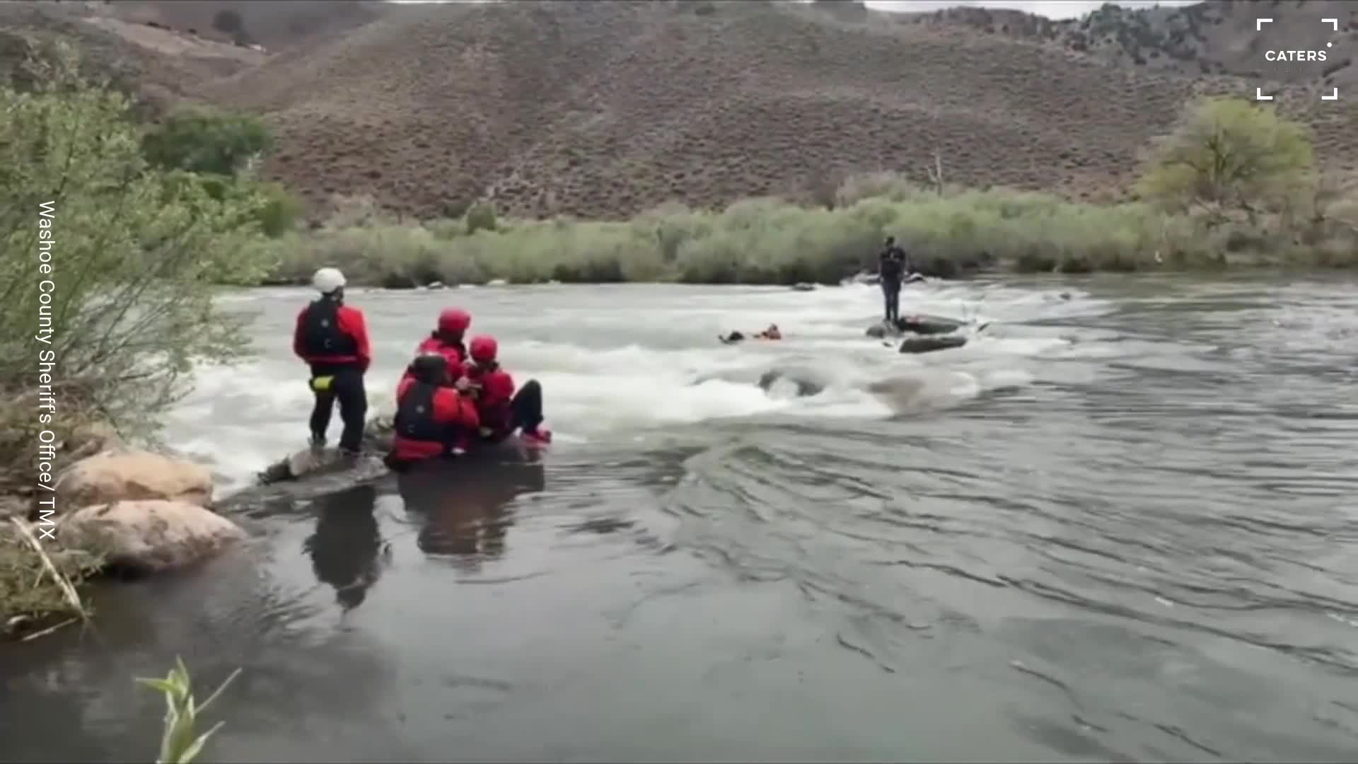 Rescue Swimmers Save Stranded Canoers From Nevada River in Amazing ...