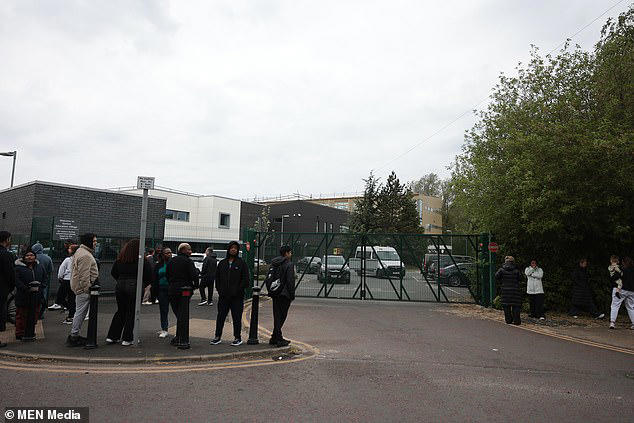 Police put Manchester school into lockdown after 'water pistol mistaken ...