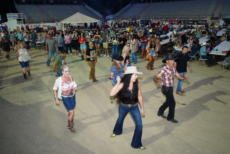 Redding Rodeo owes start to Shasta sheriff, Mexican cowboys