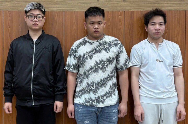 Bắt thêm nhóm admin mạo danh fanpage nổi tiếng để cưỡng đoạt tài sản