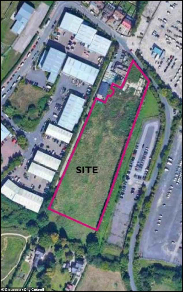 Residents' fury over plan to build 54 homes and a sewage plant below ...